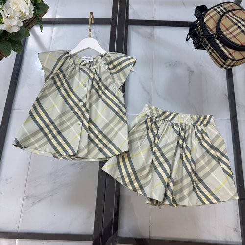 Burberry Girls Mint Green Plaid Set with Flutter Sleeves & Matching Checks