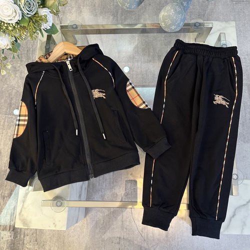 Burberry Kids High-End Cotton Set with Classic Horse Print