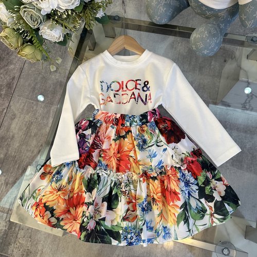 D & G Girls Dress Set with Linen-like Fabric & Vibrant Digital Print