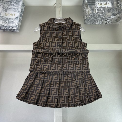 Fendi Girls 100 Cotton Letter Print Skirt Set 