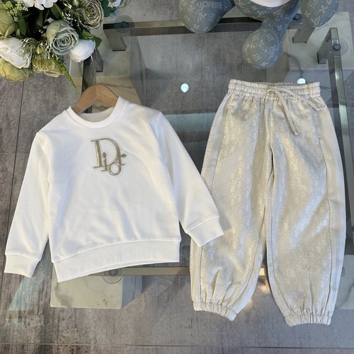 Dior Unisex Kids Premium Cotton Set with New Pattern