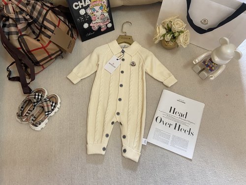 Moncler Unisex Baby Premium Knit Romper - Comfortable Cotton