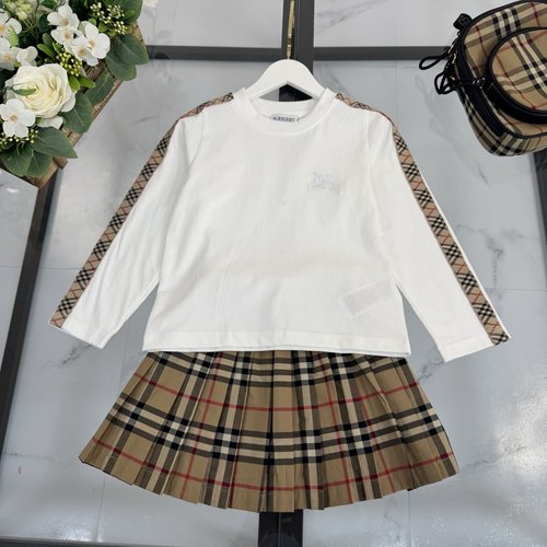 Burberry Girls High-End Cotton Knit Skirt Set with Striped Sleeves & Embroidery