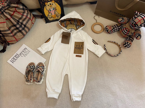 Burberry Unisex High-End Baby Onesie 