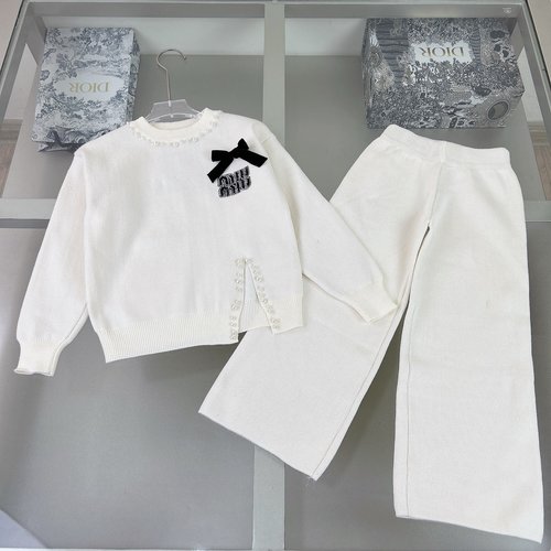 Miu Miu Premium Girls Kids Outfit Set, Comfortable & Stylish 