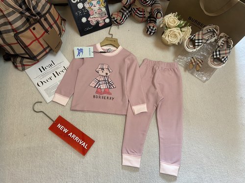 Burberry Unisex Kids Cartoon Print Thermal Set 95 otton 