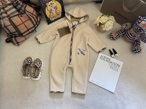 Burberry Unisex Baby Fleece Onesie with Embroidered Logo Beige Navy
